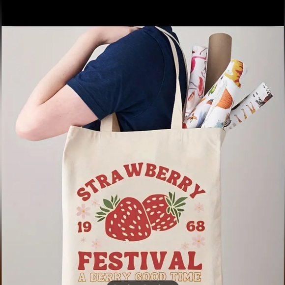 strawberry Handbags - Strawberry Pattern Tote Bag, Casual Canvas Shopping Bag, Reusable Grocery